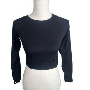 Black Workout Yoga Athletic Long Sleeve Cropped Thumb Nail Top Size Medium